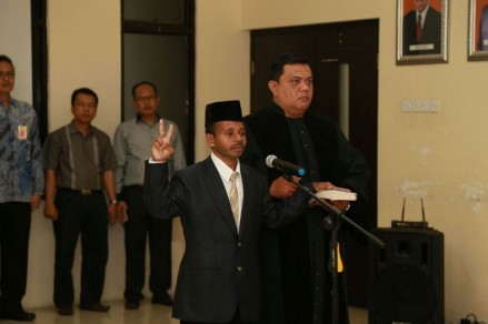 PELANTIKAN PAW PIMPINAN BAWASLU PAPUA 