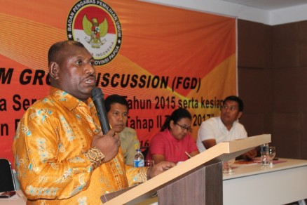 BAWASLU PAPUA MATANGKAN PERSIAPAN PENGAWASAN LEWAT FGD