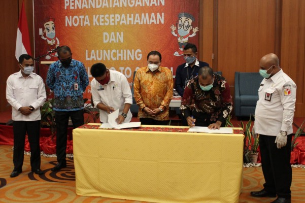 AJAK KAUM PELAJAR MENINGKATKAN KUALITAS DEMOKRASI, BAWASLU PAPUA TEKEN MOU DENGAN DINAS PENDIDIKAN