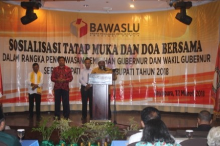 Bawaslu Papua gelar sosialisasi dan doa bersama