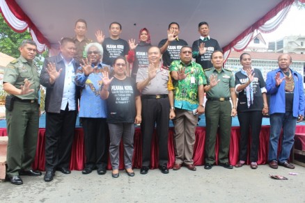 Bawaslu Papua gelar deklarasi tolak politik uang dan SARA di Pilkada 2018