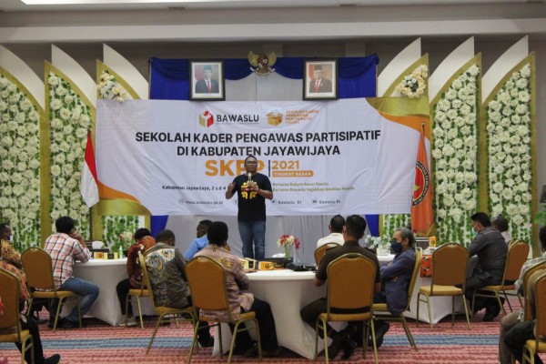 SEKOLAH KADER PENGAWASAN PARTISIPATIF DILANJUTKAN PADA TITIK KABUPATEN JAYAWIJAYA