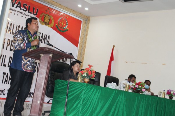 AMANDUS SITUMORANG : ASN ITU DILARANG MELAKUKAN TINDAKAN YANG BERPIHAK KEPADA BAKAL CALON MAUPUN CALON