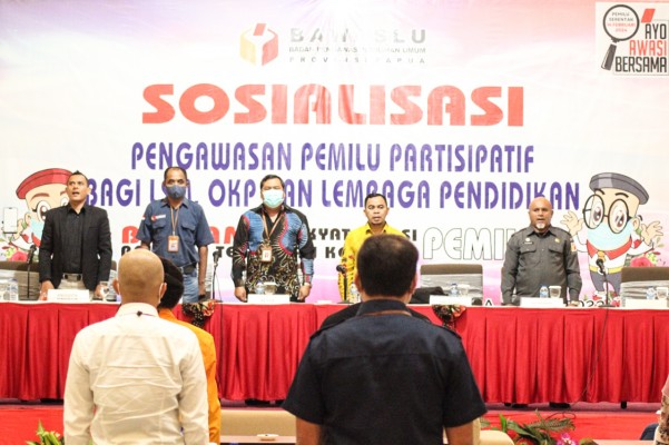 Bawaslu Provinsi Papua Gelar Sosialisasi Pengawasan Pemilu Partisipatif bagi LSM, OKP dan Lembaga Pendidikan