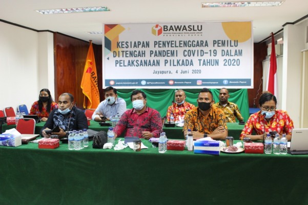 BAWASLU PROVINSI PAPUA MATANGKAN KESIAPAN PENYELENGGARA PEMILU DI TENGAH PANDEMI COVID-19 DALAM PELAKSANAAN PILKADA TAHUN 2020