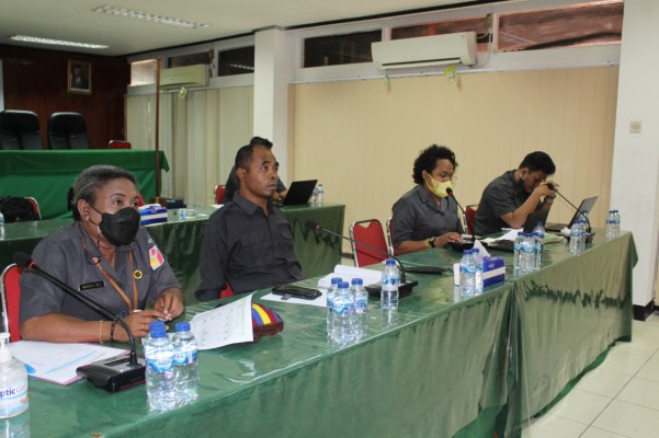 GUNA HADAPI PEMILU SERENTAK TAHUN 2024, BAWASLU PAPUA GELAR RAPAT KOORDINASI PELAKSANAAN PROGRAM DAN PENYUSUNAN TIMELINE DIVISI PENGAWASAN