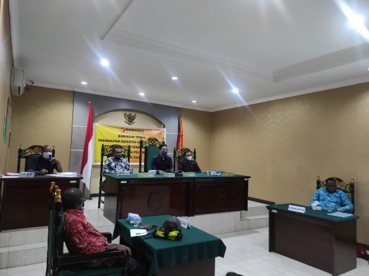 DALAM RANGKA PENINGKATAN KAPASITAS, BAWASLU PAPUA GELAR BIMTEK PENYELESAIAN SENGKETA PROSES DAN VERIFIKASI PARPOL