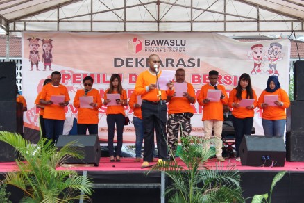 Bawaslu Papua gelar Deklarasi Pemilu Damai, Bersih dan Bermartabat