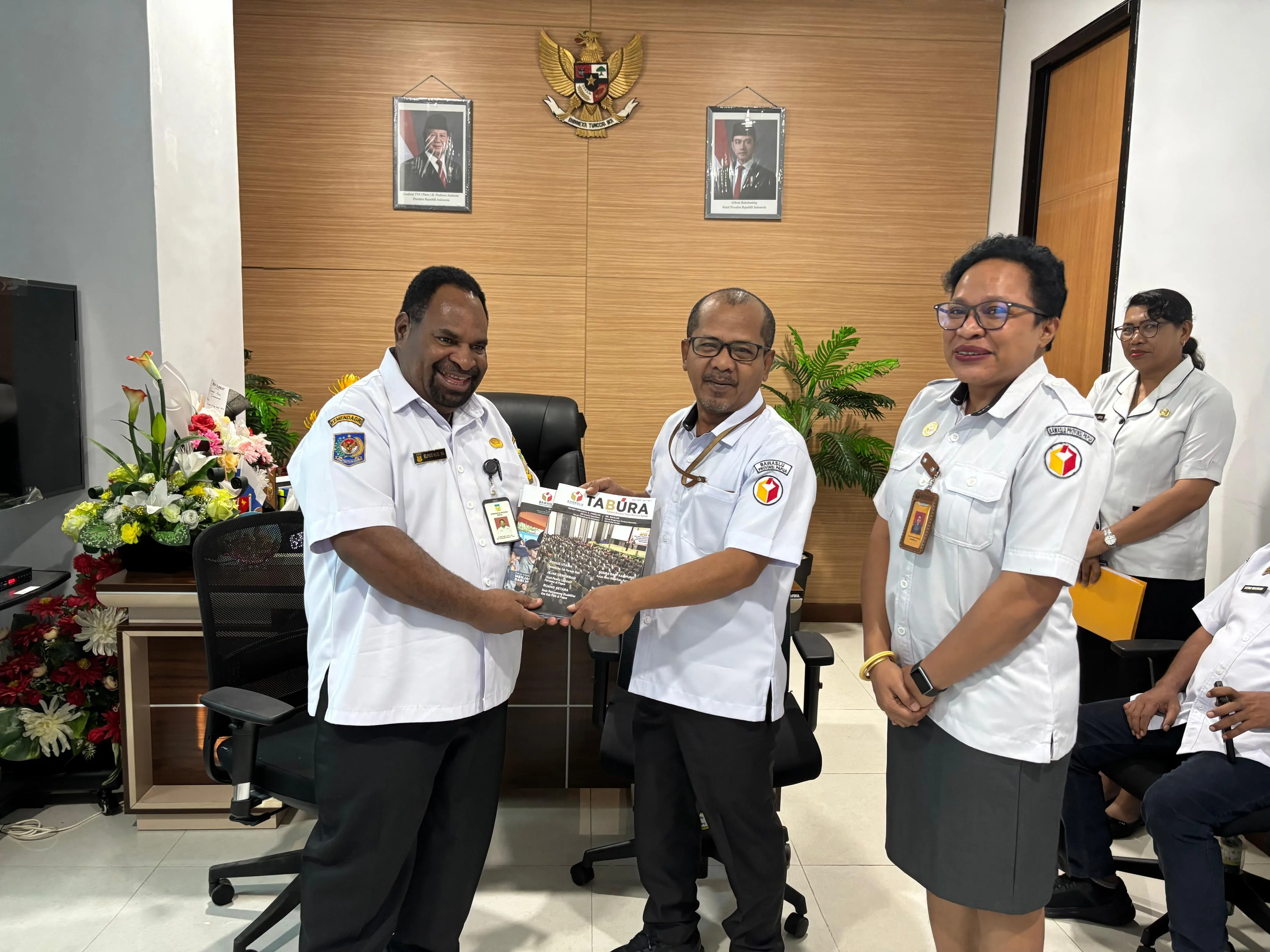 Audiensi Bawaslu Papua bersama Kesbangpol Provinsi Papua