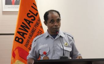 NIKO TUNJANAN : BAWASLU PAPUA HARUS MELAKUKAN SERANGKAIAN PENGUATAN KAPASITAS MITRA STRATEGISNYA DALAM PELAKSANAAN PENGAWASAN PARTISIPATIF