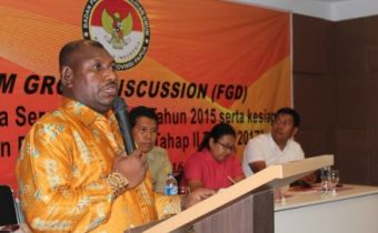 BAWASLU PAPUA MATANGKAN PERSIAPAN PENGAWASAN LEWAT FGD
