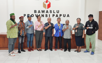 Dorong Paralegal Pemilu, Bawaslu Papua Sambut Hangat Audiensi OKP Cipayung