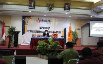 DEMI TERTIB ADMINISTRASI, BAWASLU PAPUA GELAR RAPAT KERJA PERSIAPAN LAPORAN KEUANGAN 