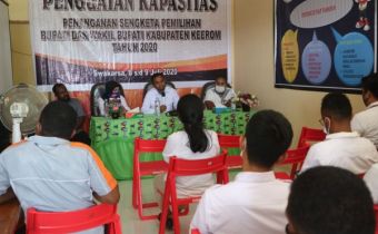 BAWASLU PAPUA MELAKUKAN BIMTEK PENINGKATAN KAPASITAS SDM BAWASLU KEEROM DALAM PENYELESAIAN SENGKETA