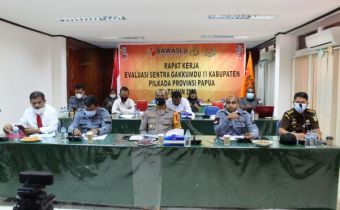 AWAL TAHUN 2021 BAWASLU PAPUA GELAR RAPAT KERJA EVALUASI SENTRA GAKKUMDU 11 KABUPATEN PILKADA PROVINSI PAPUA