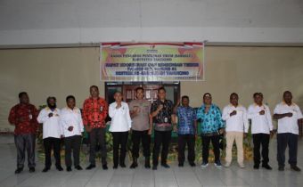 BAWASLU PAPUA MENJADI NARASUMBER KEGIATAN RAKOR DAN BIMTEK PANDIS 51 DISTRIK SE-YAHUKIMO 