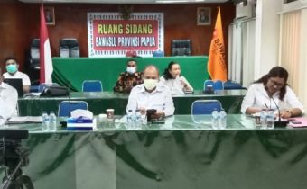 KESIAPAN PENYUSUNAN LAPORAN AKHIR SDM, BAWASLU PAPUA GELAR RAPAT DARING
