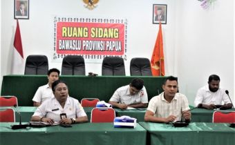 Bawaslu Provinsi Papua Laksanakan Koordinasi Persiapan Pendaftaran Pemantau Pemilihan Serentak tahun 2024 bersama Bawaslu RI melalui Daring